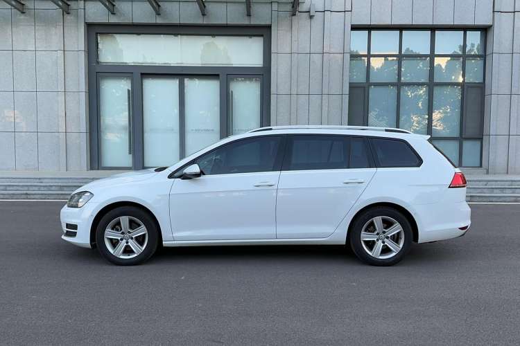 Used Volkswagen Golf 2014 1.4TSI Luxury Travel Edition Exterior 7