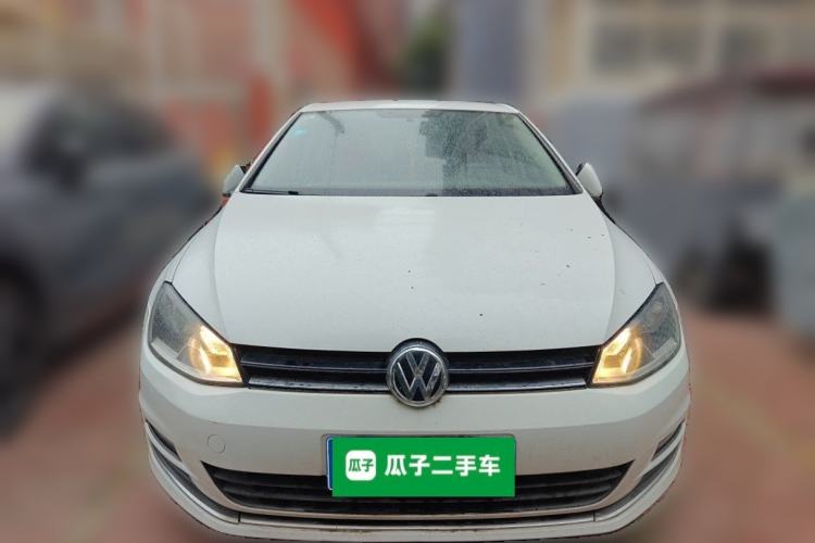 Used Volkswagen Golf 2014 1.6L Manual Fashion Edition Front