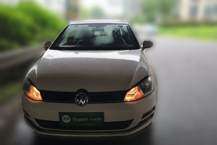 Used Volkswagen Golf 2014 1.6L Manual Fashion Edition Front