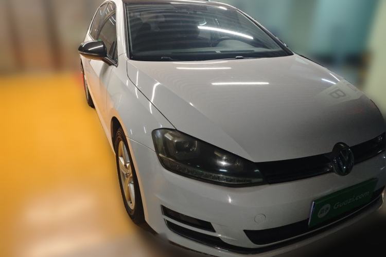 Used Volkswagen Golf 2014 1.4TSI Automatic Comfort Model Front Right 45 Deg