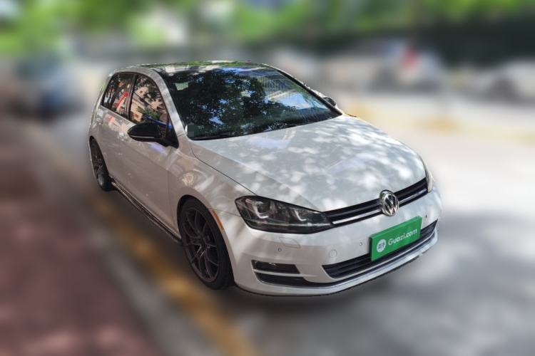 Used Volkswagen Golf 2014 1.4TSI Automatic Flagship Model Front Right 45 Deg
