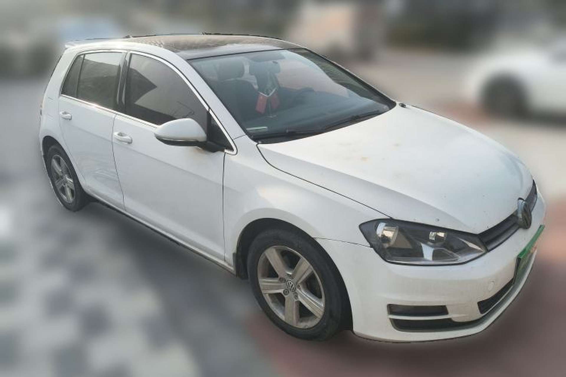 Used Volkswagen Golf 2014 1.4TSI Automatic Comfort Model Front Right 45 Deg