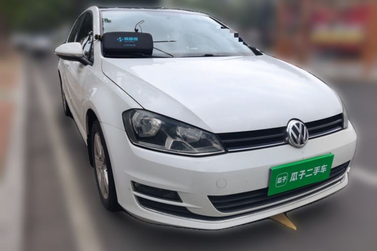 Used Volkswagen Golf 2014 1.4TSI Automatic Comfort Model Front Right 45 Deg