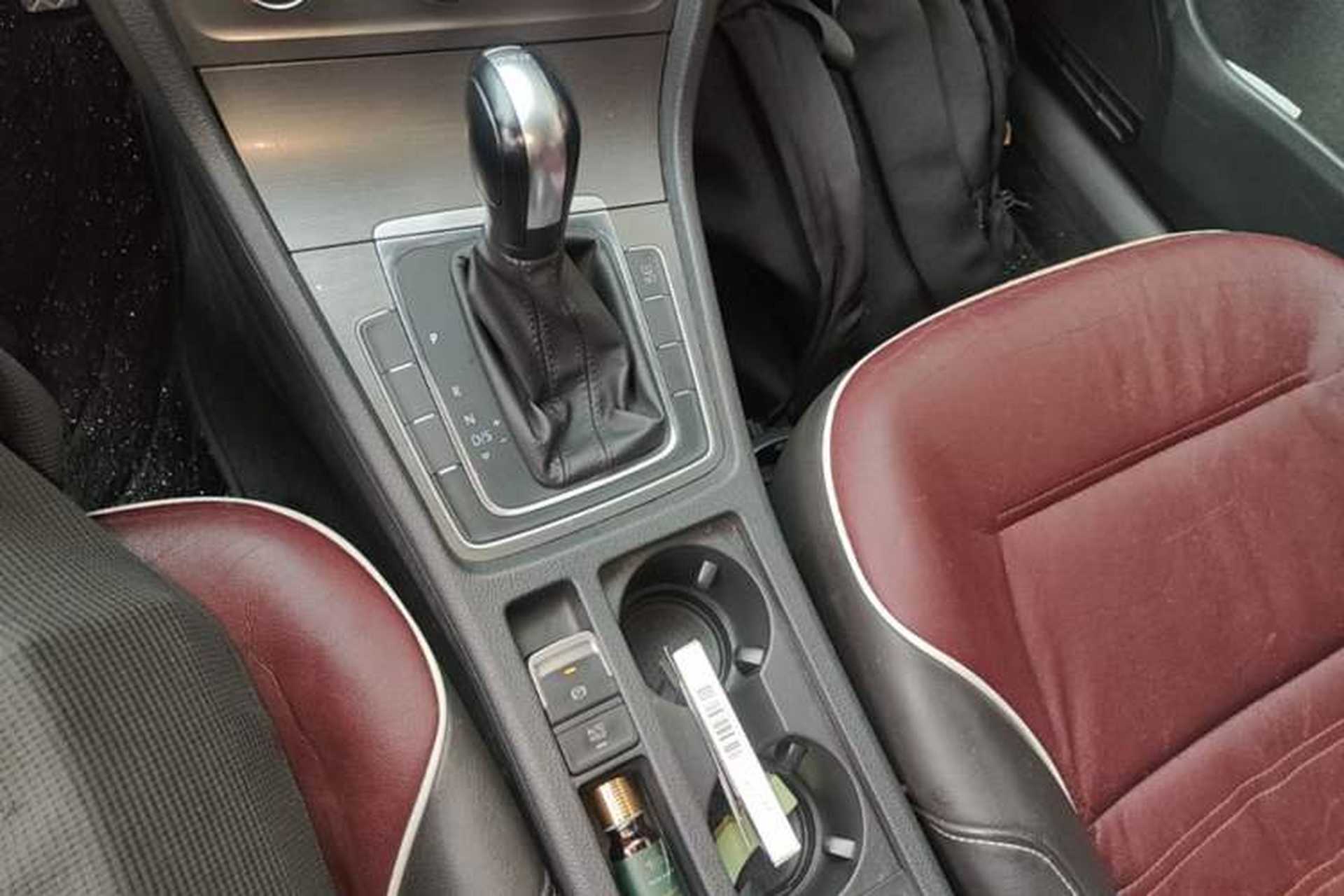 Used Volkswagen Golf 2014 1.4TSI Automatic Comfort Model Gear Lever