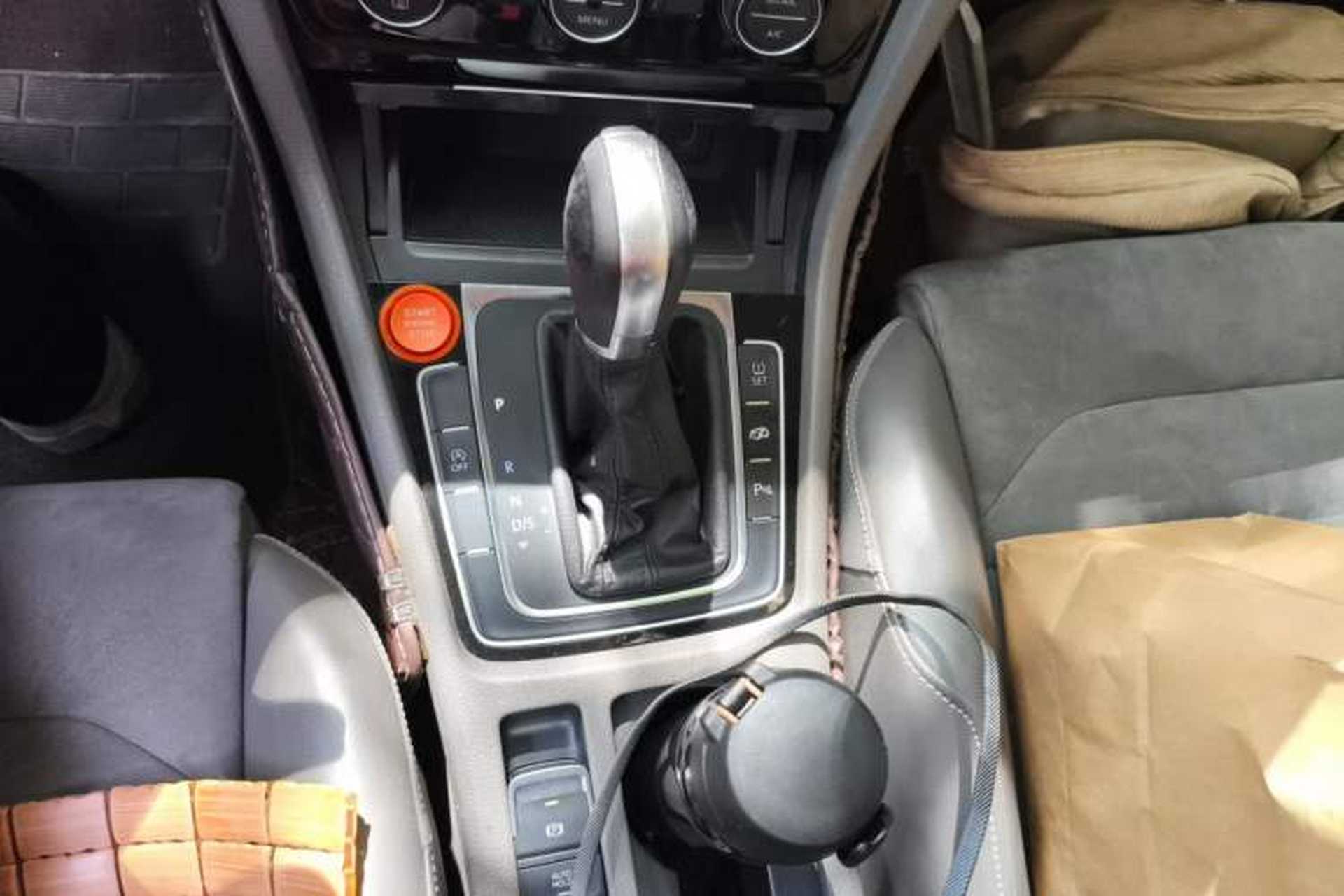 Used Volkswagen Golf 2014 1.4TSI Automatic Flagship Model Gear Lever