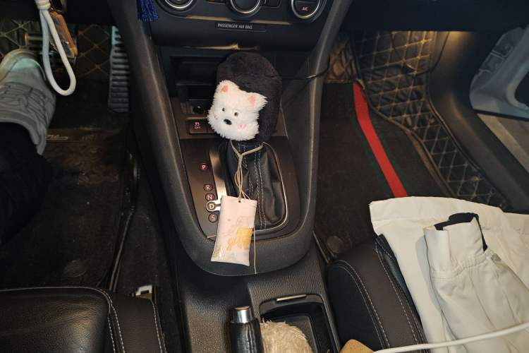 Used Volkswagen Golf 2014 2.0 TSI R Convertible Gear Lever