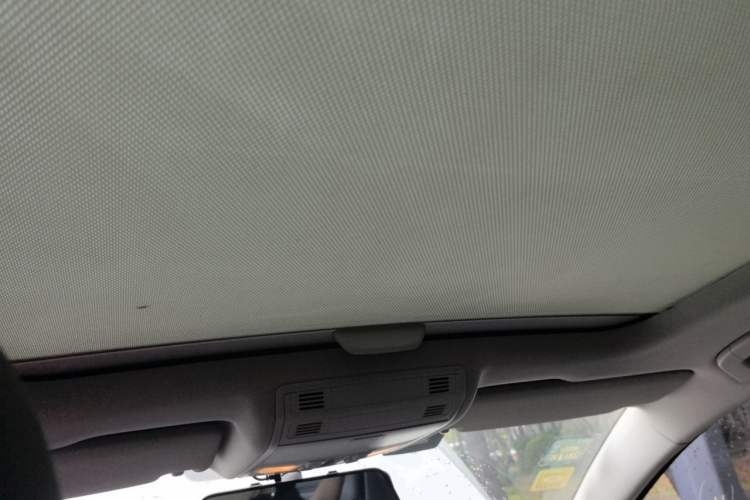Used Volkswagen Golf 2014 1.6L Automatic Comfort Model Headliner