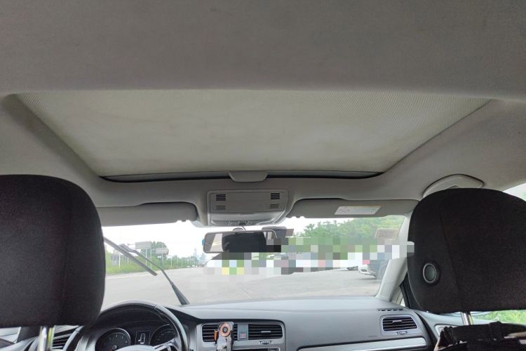 Used Volkswagen Golf 2014 1.4TSI Automatic Comfort Model Headliner