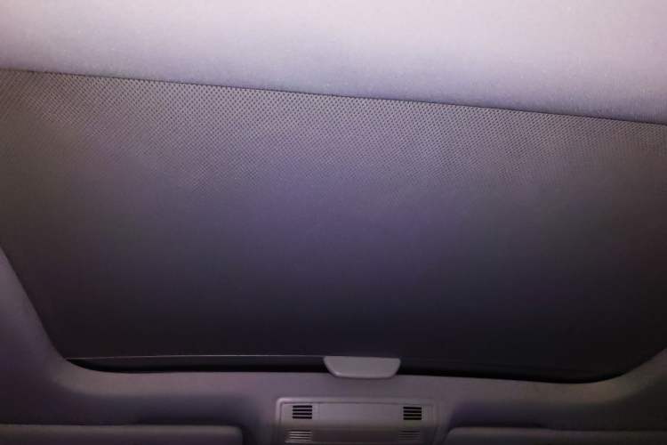 Used Volkswagen Golf 2014 1.4TSI Automatic Luxury Model Headliner