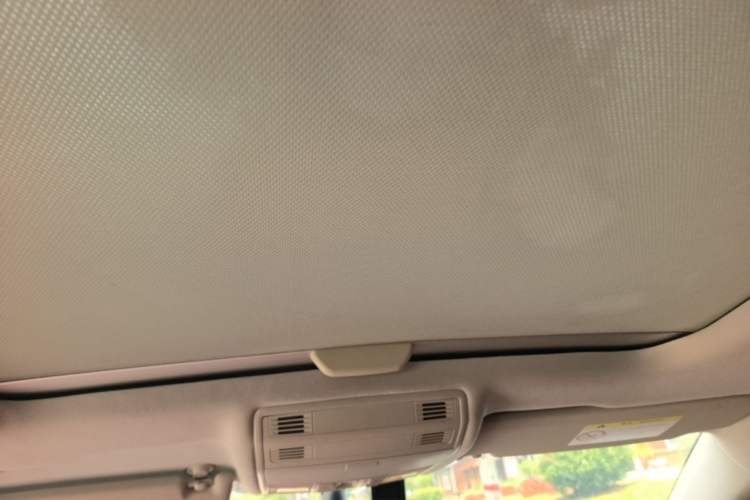 Used Volkswagen Golf 2014 1.4TSI Automatic Comfort Model Headliner