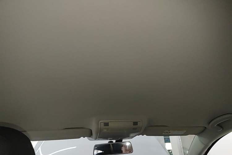 Used Volkswagen Golf 2014 1.6L Automatic Fashion Model Headliner