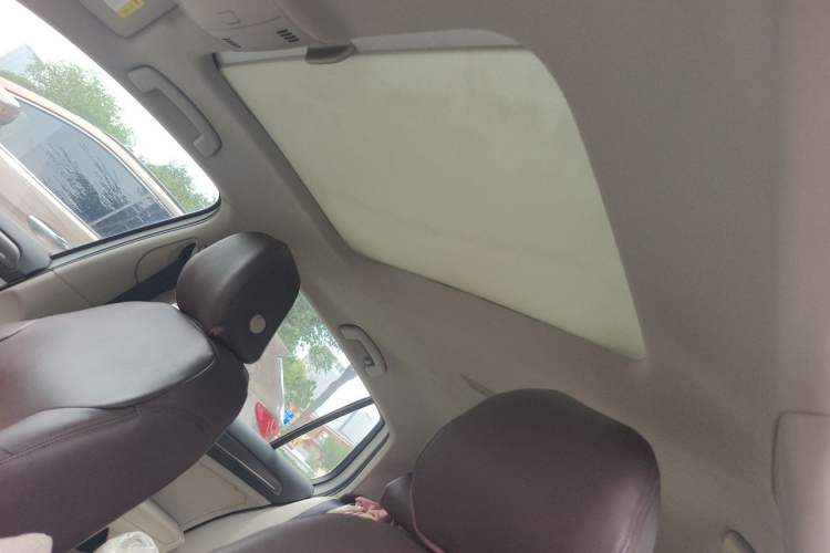 Used Volkswagen Golf 2014 1.4TSI Automatic Comfort Model Headliner