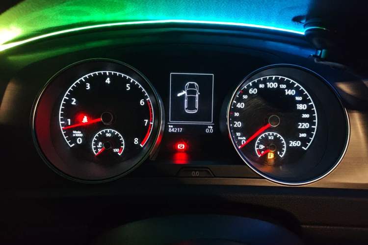 Used Volkswagen Golf 2014 1.4TSI Automatic Comfort Model Instrument Cluster