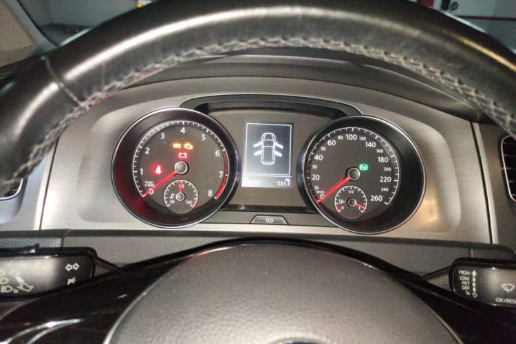 Used Volkswagen Golf 2014 1.4TSI Automatic Comfort Model Instrument Cluster