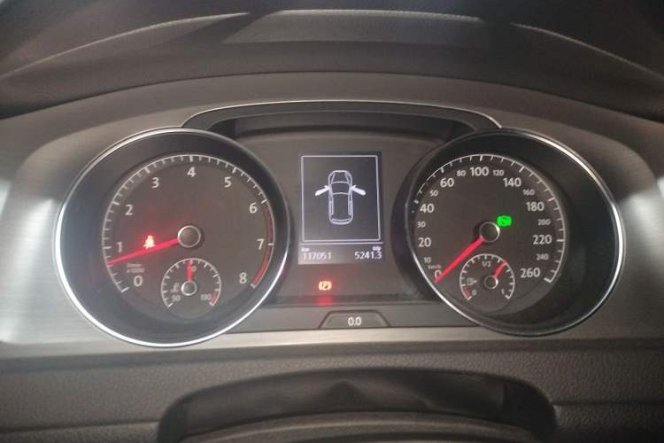 Used Volkswagen Golf 2014 1.4TSI Automatic Comfort Model Instrument Cluster