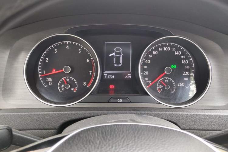 Used Volkswagen Golf 2014 1.4TSI Automatic Comfort Model Instrument Cluster