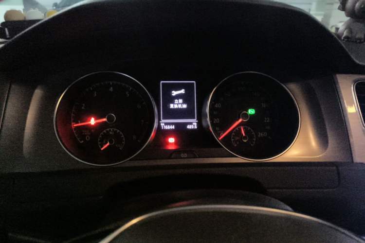 Used Volkswagen Golf 2014 1.4TSI Automatic Comfort Model Instrument Cluster