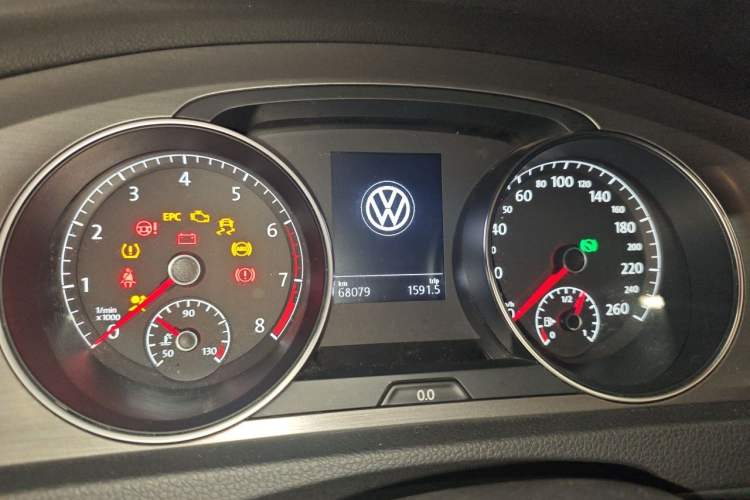 Used Volkswagen Golf 2014 1.4TSI Automatic Comfort Model Instrument Cluster