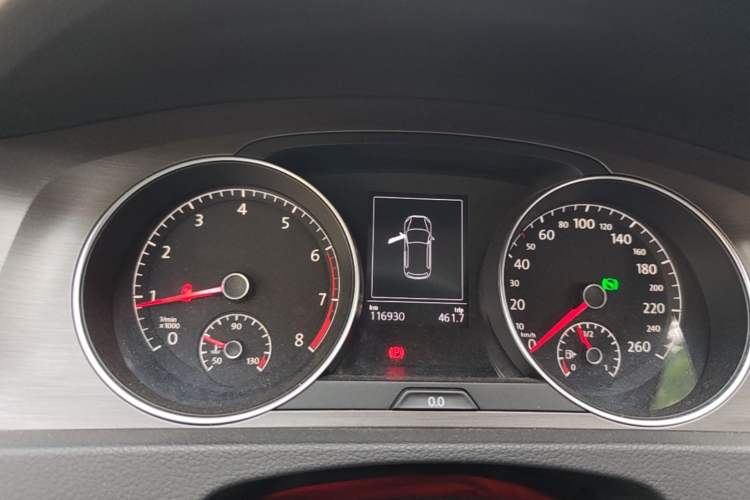 Used Volkswagen Golf 2014 1.4TSI Automatic Comfort Model Instrument Cluster