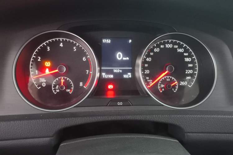 Used Volkswagen Golf 2014 1.6L Automatic Comfort Model Instrument Cluster