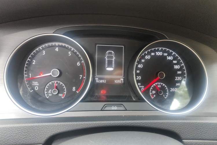 Used Volkswagen Golf 2014 1.4TSI Automatic Comfort Model Instrument Cluster