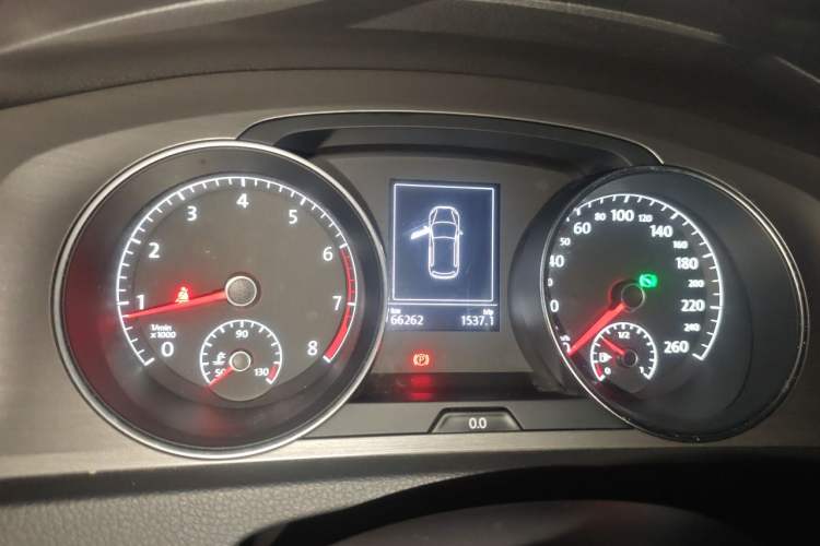 Used Volkswagen Golf 2014 1.4TSI Automatic Comfort Model Instrument Cluster