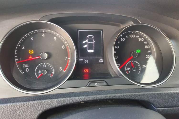 Used Volkswagen Golf 2014 1.4TSI Automatic Comfort Model Instrument Cluster