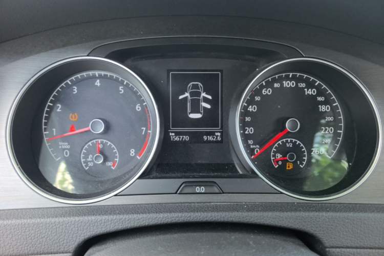 Used Volkswagen Golf 2014 1.4TSI Automatic Comfort Model Instrument Cluster