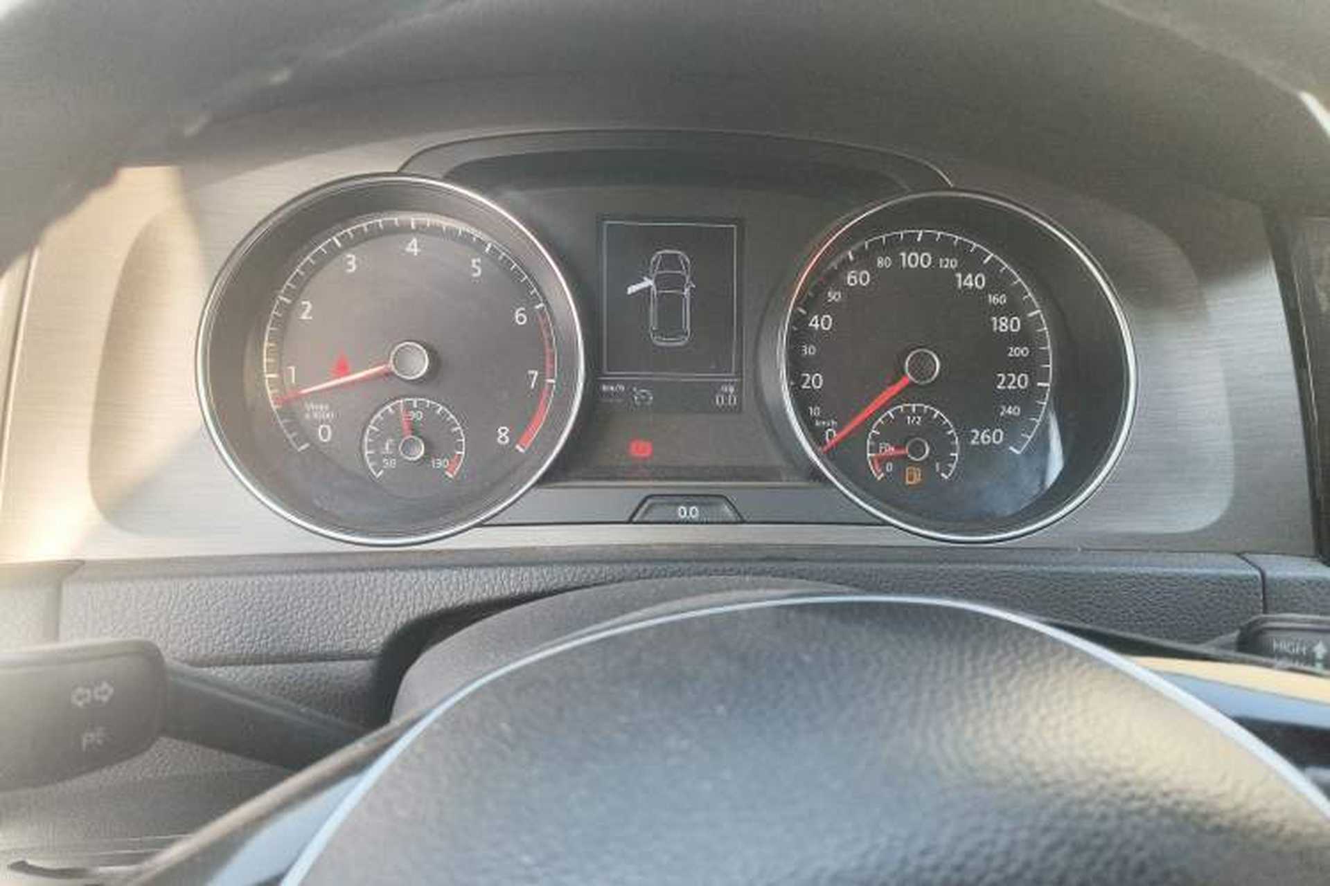 Used Volkswagen Golf 2014 1.4TSI Automatic Comfort Model Instrument Cluster