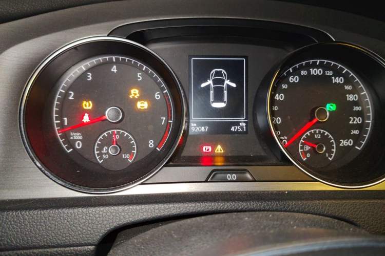 Used Volkswagen Golf 2014 1.4TSI Automatic Comfort Model Instrument Cluster
