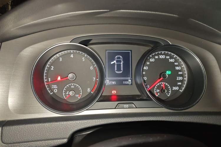 Used Volkswagen Golf 2014 1.6L Automatic Comfort Model Instrument Cluster