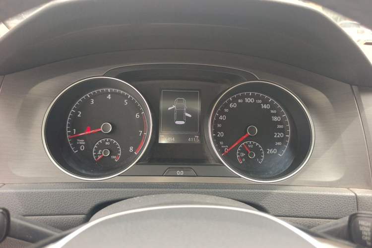 Used Volkswagen Golf 2014 1.4TSI Automatic Comfort Model Instrument Cluster