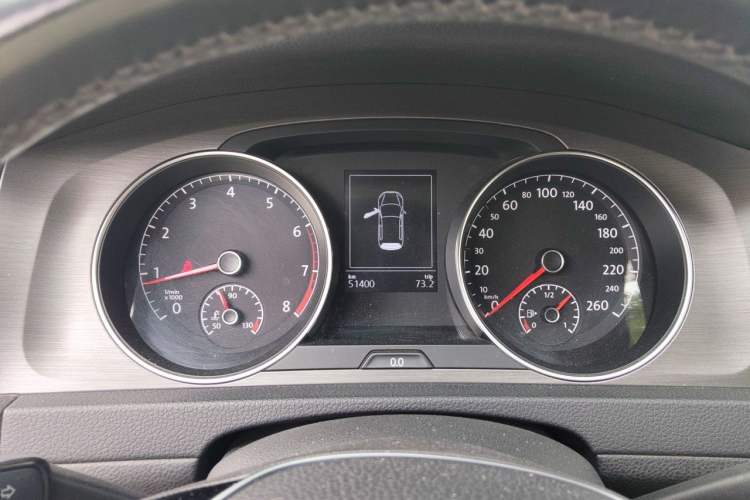 Used Volkswagen Golf 2014 1.6L Automatic Comfort Model Instrument Cluster