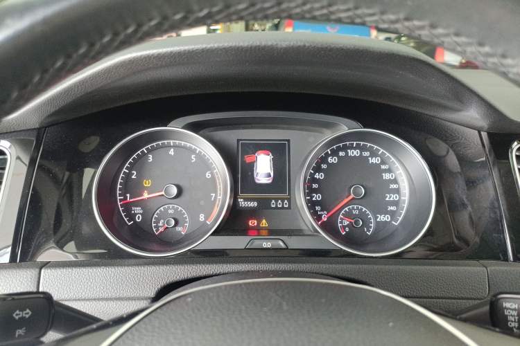 Used Volkswagen Golf 2014 1.4TSI Luxury Travel Edition Instrument Cluster