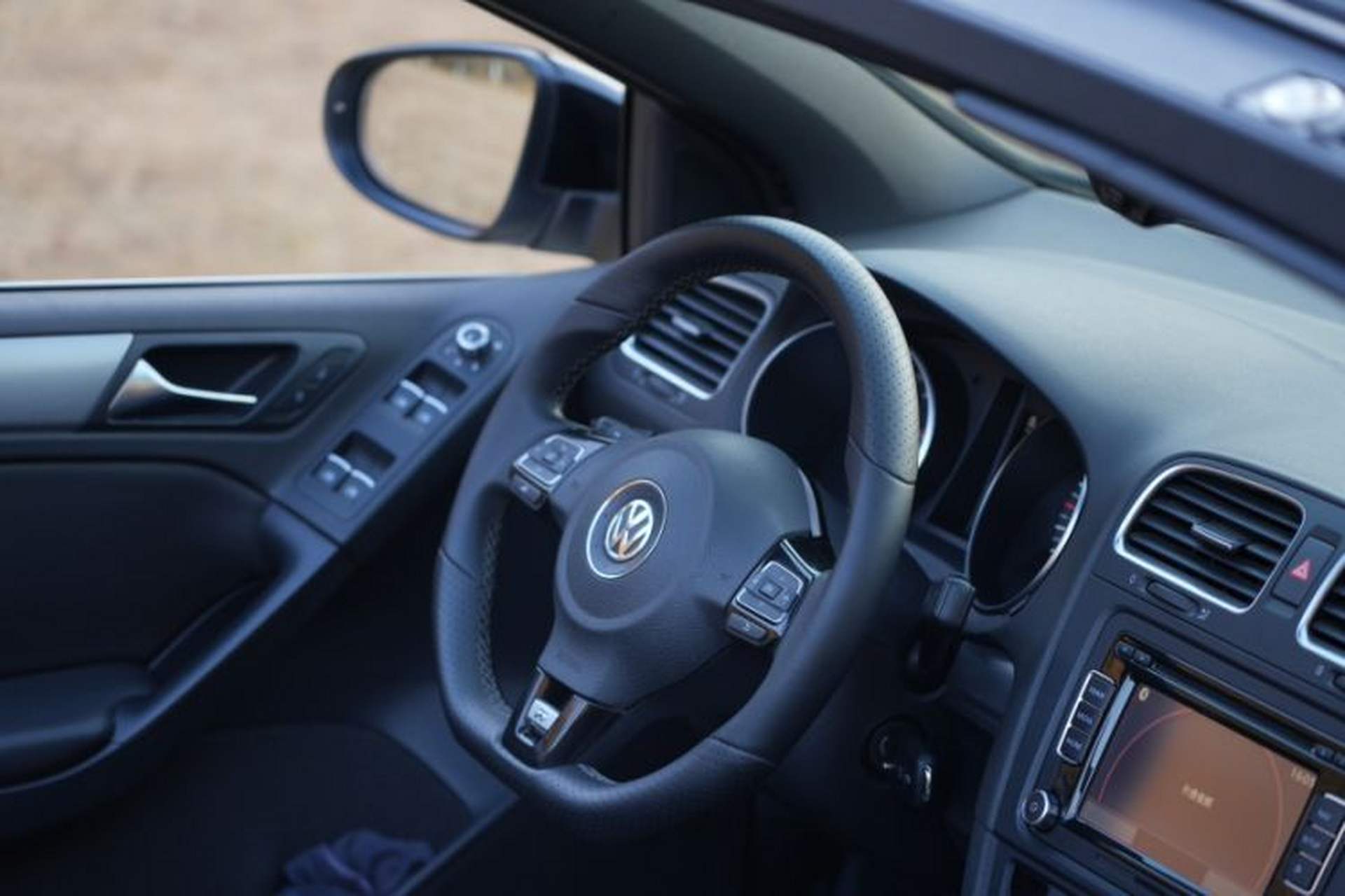 Used Volkswagen Golf 2014 2.0 TSI R Convertible Interior 3