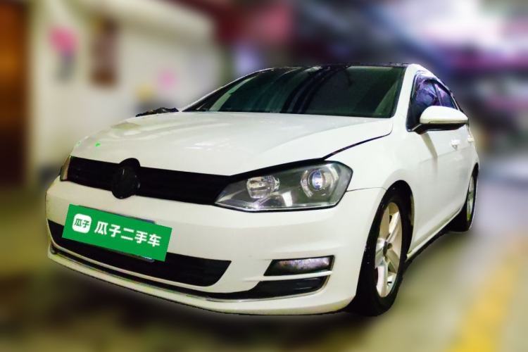 Used Volkswagen Golf 2014 1.4TSI Automatic Luxury Model Guazi used car, China used car export, Used car for sale, Used  cars, Cheapest cars for sale