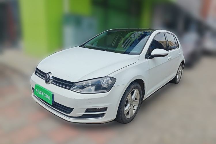 Used Volkswagen Golf 2014 1.4TSI Automatic Luxury Model Guazi used car, China used car export, Used car for sale, Used  cars, Cheapest cars for sale