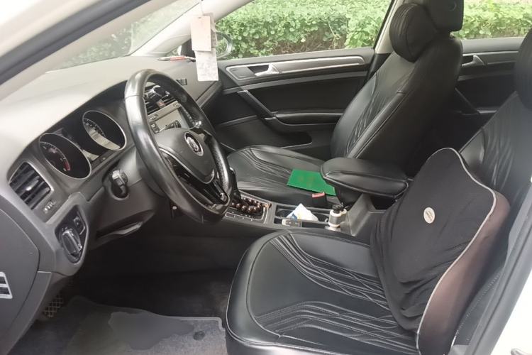 Used Volkswagen Golf 2014 1.4TSI Automatic Comfort Model Left Front Seat