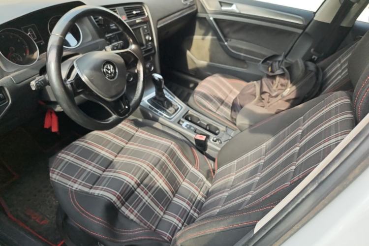 Used Volkswagen Golf 2014 1.4TSI Automatic Comfort Model Left Front Seat