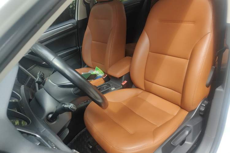Used Volkswagen Golf 2014 1.4TSI Automatic Comfort Model Left Front Seat