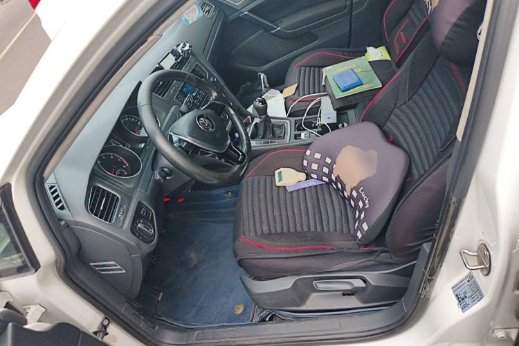Used Volkswagen Golf 2014 1.4 TSI Manual Comfort Model Left Front Seat