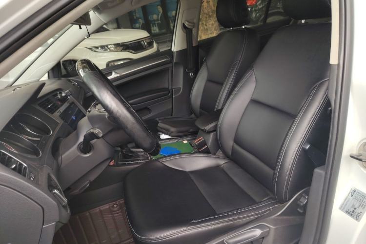 Used Volkswagen Golf 2014 1.4TSI Automatic Comfort Model Left Front Seat