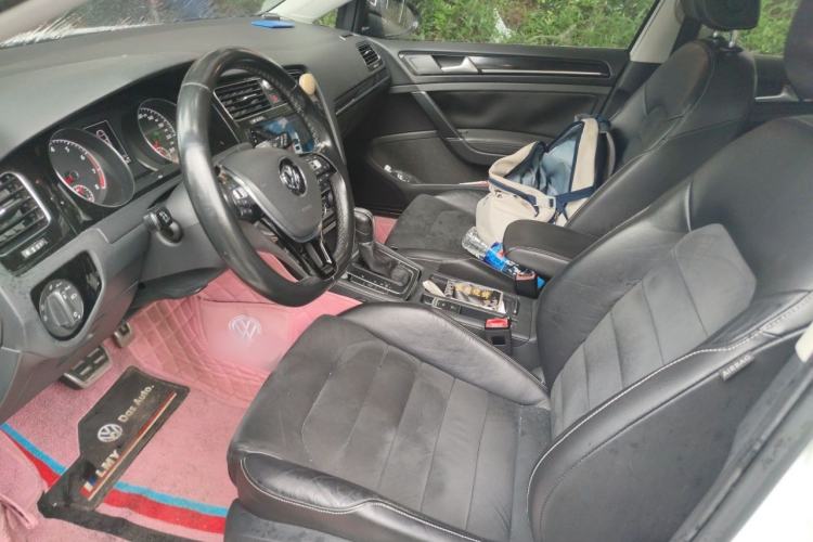Used Volkswagen Golf 2014 1.4TSI Automatic Flagship Model Left Front Seat
