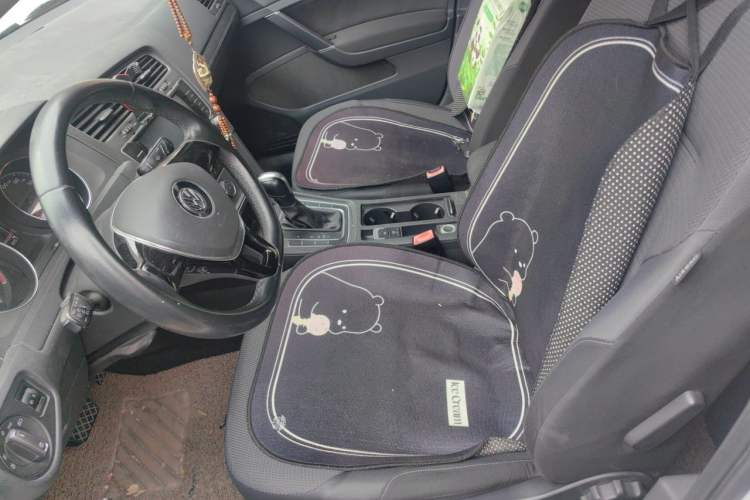 Used Volkswagen Golf 2014 1.6L Automatic Comfort Model Left Front Seat