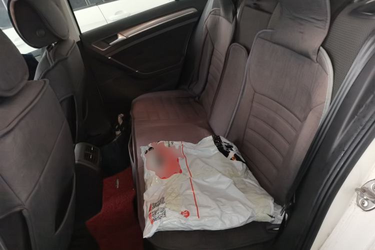 Used Volkswagen Golf 2014 1.6L Automatic Comfort Model Left Rear Seat