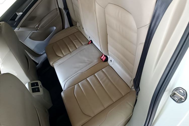 Used Volkswagen Golf 2014 1.4TSI Automatic Luxury Model Left Rear Seat