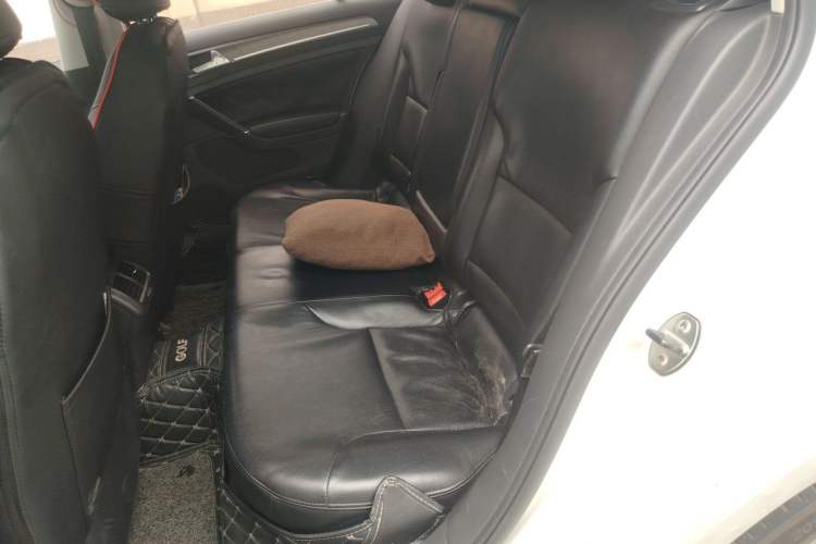Used Volkswagen Golf 2014 1.4 TSI Manual Comfort Model Left Rear Seat
