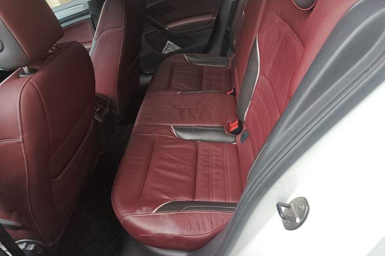Used Volkswagen Golf 2014 1.4TSI Automatic Comfort Model Left Rear Seat
