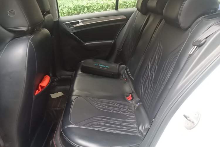 Used Volkswagen Golf 2014 1.4TSI Automatic Comfort Model Left Rear Seat