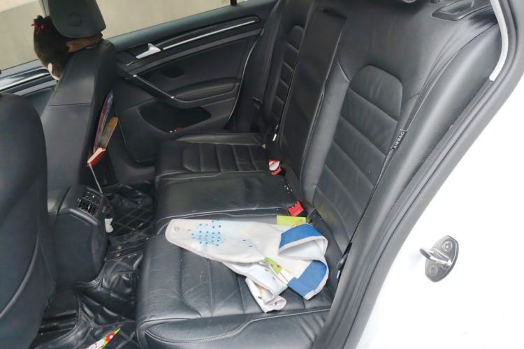 Used Volkswagen Golf 2014 1.4TSI Luxury Travel Edition Left Rear Seat